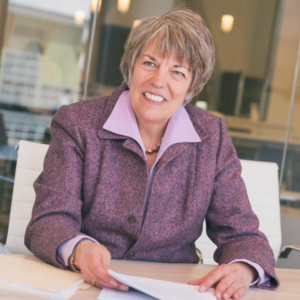 Renowned Funding Expert and Entrepreneur Judy Robinett Set to Launch Crack the Funding Code